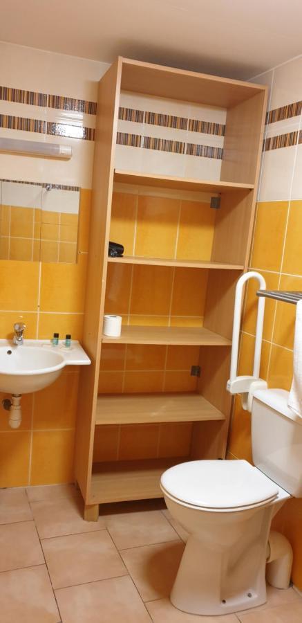 Presqu'Ile De Chooz Aparthotel Luaran gambar